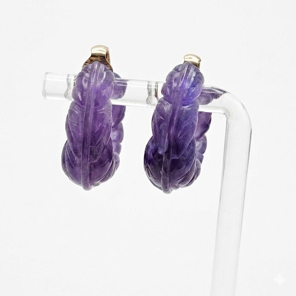 Vintage AVON Purple Carved Resin Hoops, Chunky Colorful Clip On Lucite Earrings - Picture 2 of 6